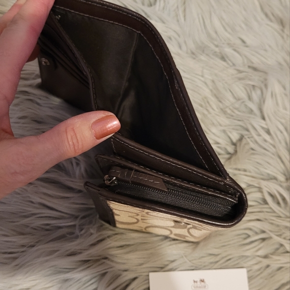 Coach wallet - Picture 9 of 11